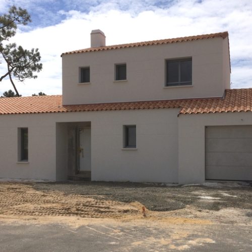 Réalisation d'une maison traditionnelle par PALVADEAU CONSTRUCTIONS, maçonnerie à Saint-Jean-de-Monts et en Vendée